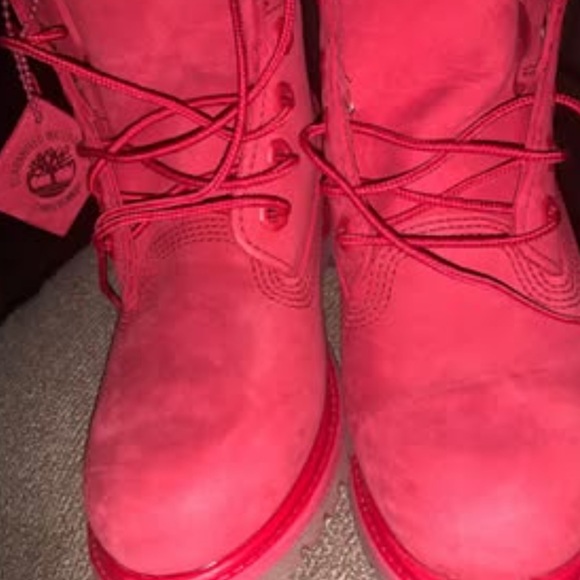 women size 6 timberlands that are red I grew out of these pretty fast - Picture 2 of 3